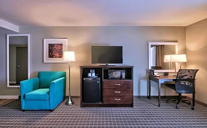 Hampton Inn & Suites Albuquerque/Airport