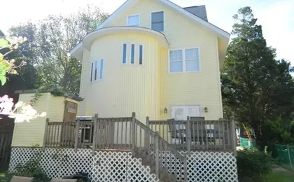Brooklyn Avenue 33