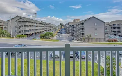 Myrtle Beach Vacation Rental - Walk to the Ocean!