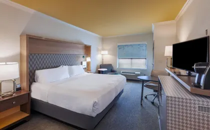 Holiday Inn & Suites Mckinney - N Allen