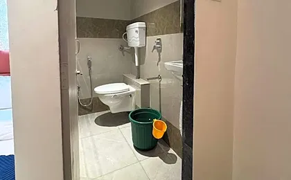 Hotel Rishi Palace