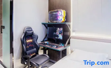 Shanggu E-sports Hotel (Longhua Qinghu Subway Station)