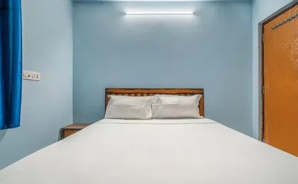 Iroomz Ar Stay Inn