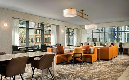 Residence Inn by Marriott Chicago Downtown/River North