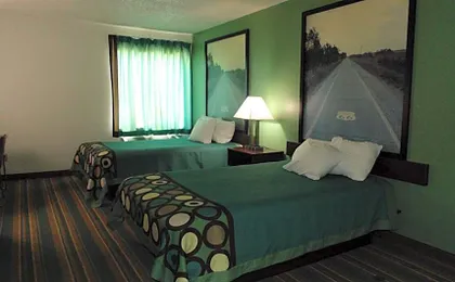 Super 8 by Wyndham Sapulpa/Tulsa Area