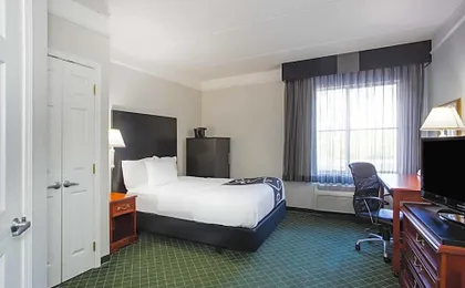 La Quinta Inn & Suites by Wyndham Melbourne Viera