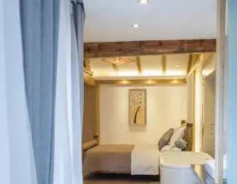 The Jade Pond Heritage Guesthouse - Wuyi Street Branch - Tickets Reservation & Luggage Pick-up Services