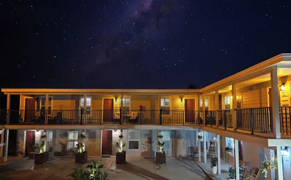 Beach 5 Villas - Immaculate 300 steps from the Ocean