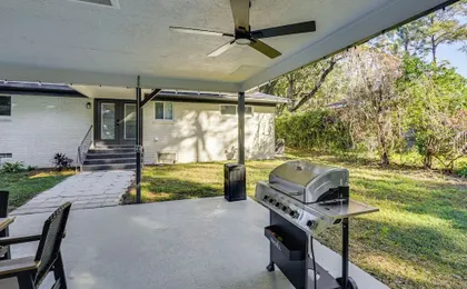 2 Mi to Fsu! Group-friendly Tallahassee Getaway