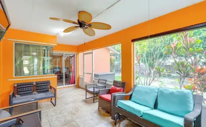 Spacious Backyard! Single-level Port St Lucie Home