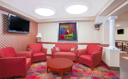 Ramada Hotel & Conference Center by Wyndham Edgewood