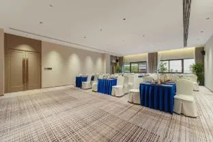 Howard Johnson Life by Wyndham Jiulongpo Chongqing