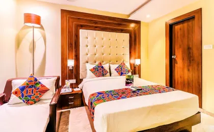 FabHotel Adlon Andheri East