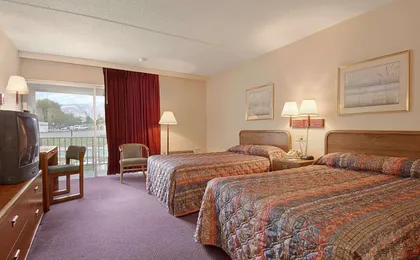 Days Inn by Wyndham Colorado Springs/Garden of the Gods