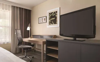 Country Inn & Suites Cottage Grove