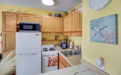 Corpus Christi Ocean View Condo, Walk to the Beach