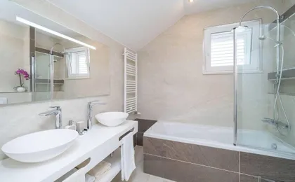 Apartment Marlo in Dubrovnik with Sea View