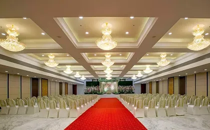Hotel Tip Top International Pune