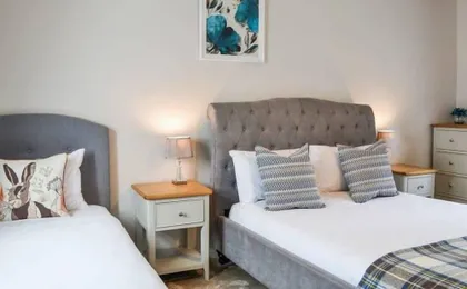 The Old Granary - Holiday Cottage