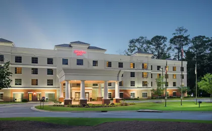 Hampton Inn Columbus South Fort Moore