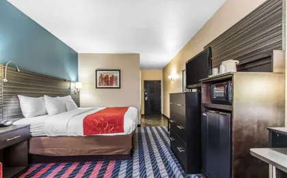 Comfort Suites Fairgrounds West