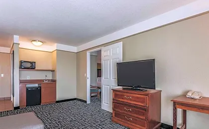 La Quinta Inn & Suites by Wyndham Deming
