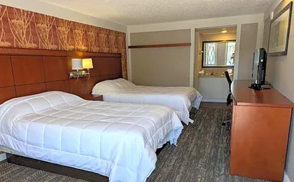 Exceed Inn Indianapolis Airport South