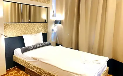 Elbgalerie Hotel