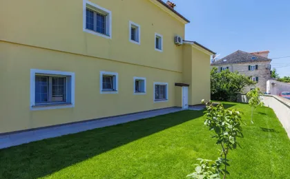 Apartment Nino-3 by Interhome