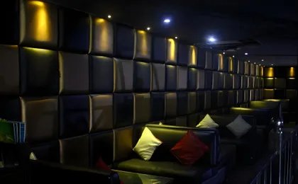 21 Milestone Hotel & Resort