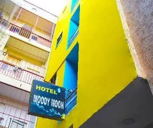Hotel Moody Moon
