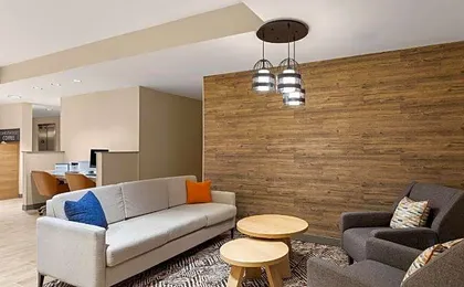Candlewood Suites Huntsville - Research Park