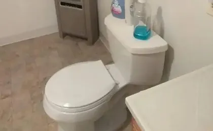 Quiet upstairs studio close to town 420 friendly