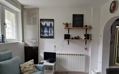Artistic Apartment in Center (Adults Only)