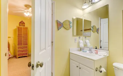 Pet Friendly Condo with Private Parking and Elevator by RedAwning