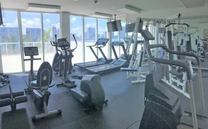 Marina Bay Club