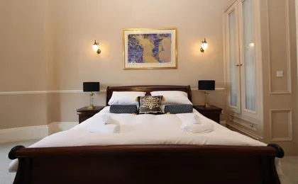 Escape To Edinburgh @ Albyn Place (Adults Only)
