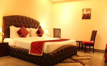 Karan Holidayinn