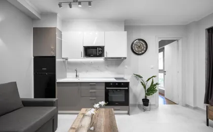 Westay Apartments #1, the Luxury Suites