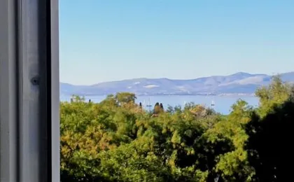 Blue Sea View Apartment