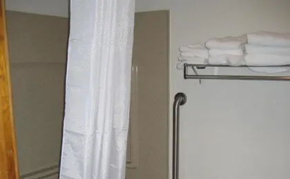 Americas Best Value Inn Burns