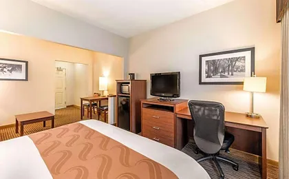 Quality Inn & Suites University Fort Collins