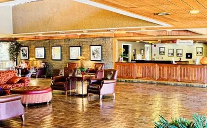 GetAways at Palm Springs Tennis Club