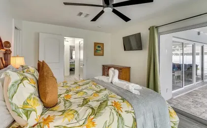 Fish & Swim: Waterfront Home w/ Dock in Cape Coral