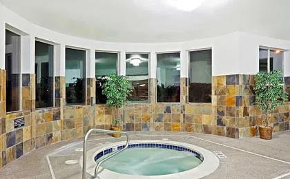 Holiday Inn Express & Suites Albany by IHG