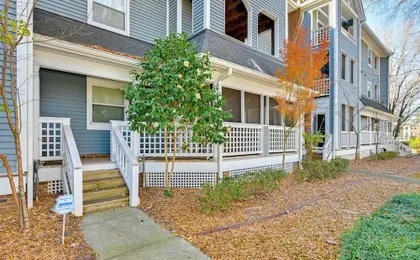 1 Mi to BOA Stadium! Walkable Condo w/ Porch