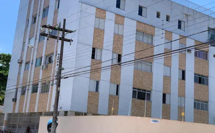 Studio Num 10 - Proximo a Praia Da Enseada Com Piscina!