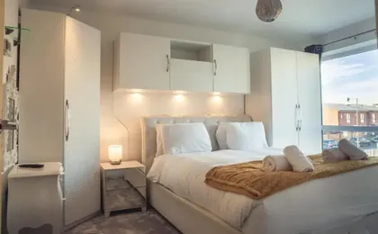 Rest&Recharge at Rylance House by the Etihad Stadium (3 Bedroom, 2.5 Bathroom, Free Parking)
