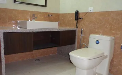 Hotel Aura, Igi Airport