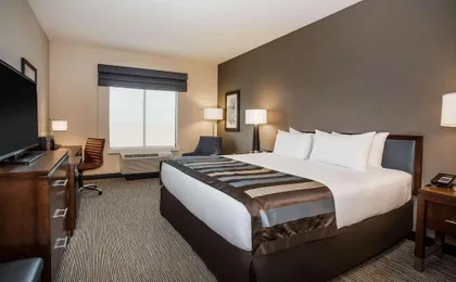 City Express by Marriott Denver Airport